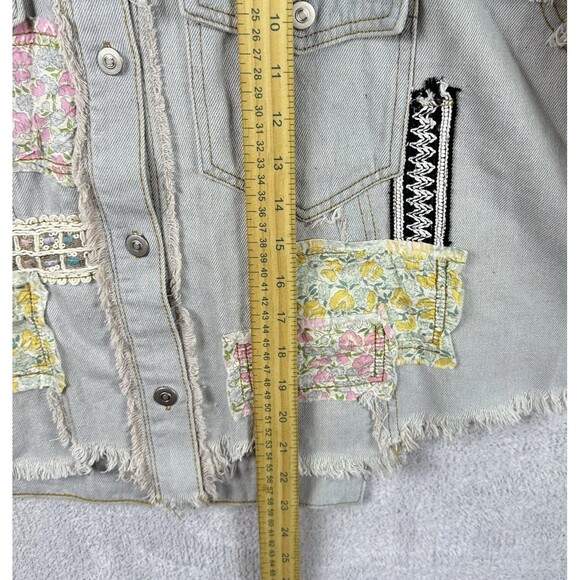 POL Patchwork Lace Denim Distressed Boho Jacket Chic Cottagecore Oversized Large - Picture 7 of 9